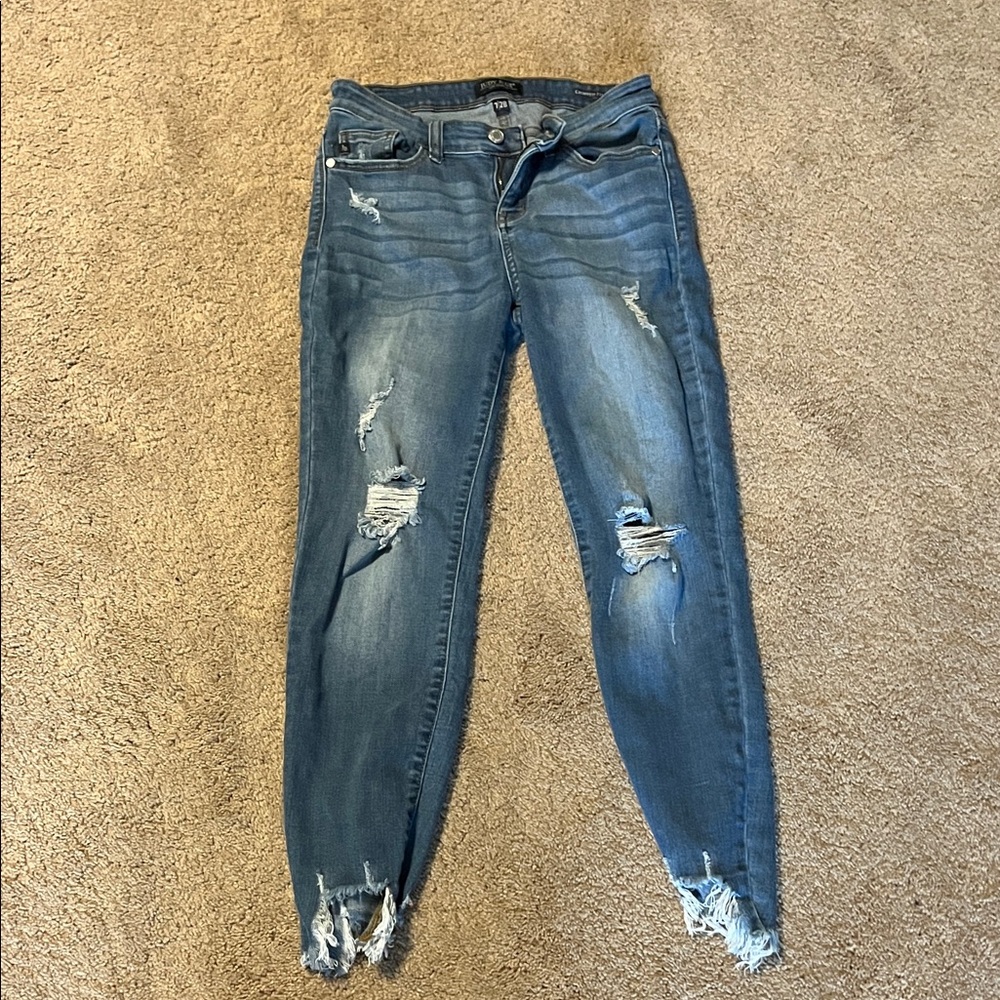 Judy Blue Distressed Skinny Jeans in Blue